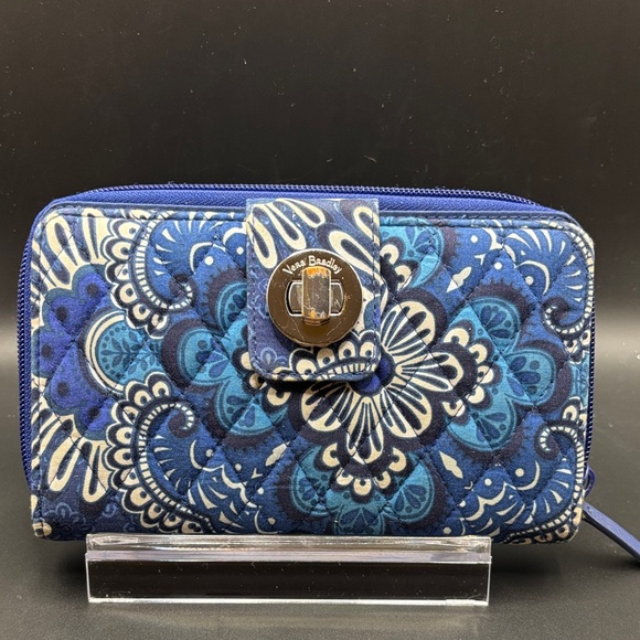 Vera Bradley Blue and White Patterned Wallet RFID - Picture 1 of 7